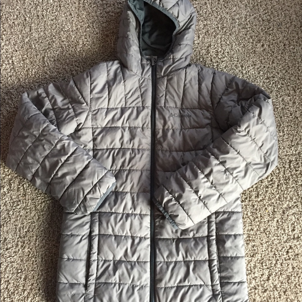 Columbia grey puffer jacket youth 14/16